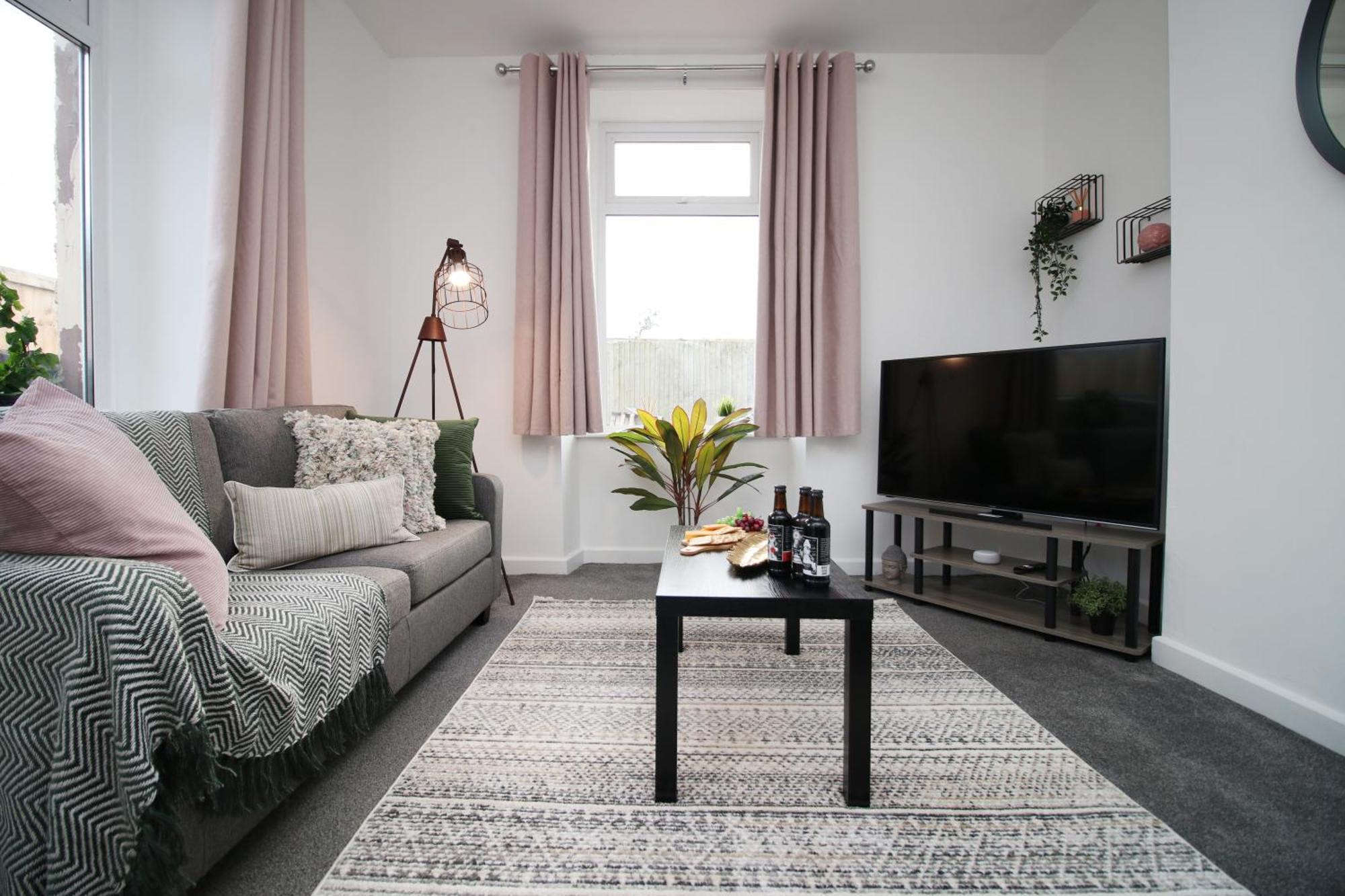 Kingsway House By Ty Sa - Spacious 4Bed In Newport Kültér fotó